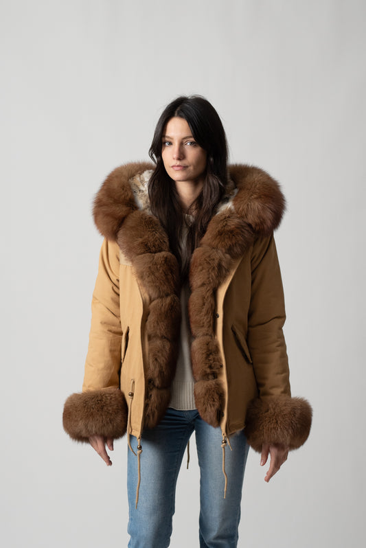 PARKA SHORT BEIGE CORTINA CON POLSINI